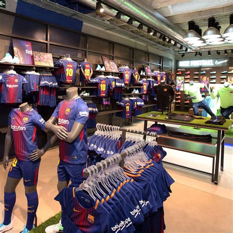 barcelona official store.